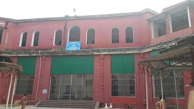 ତହସିଲ କାର୍ଯ୍ୟାଳୟରେ ଅଚଳାବସ୍ଥା, ଛାତ୍ରଛାତ୍ରୀଙ୍କୁ ମିଳୁନି ପ୍ରମାଣପତ୍ର