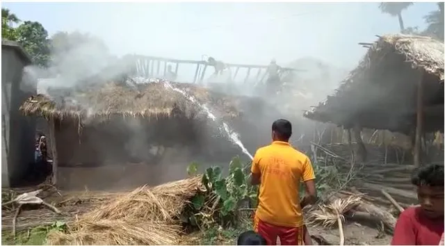 ୩ବଖରା ଜଳିଗଲା