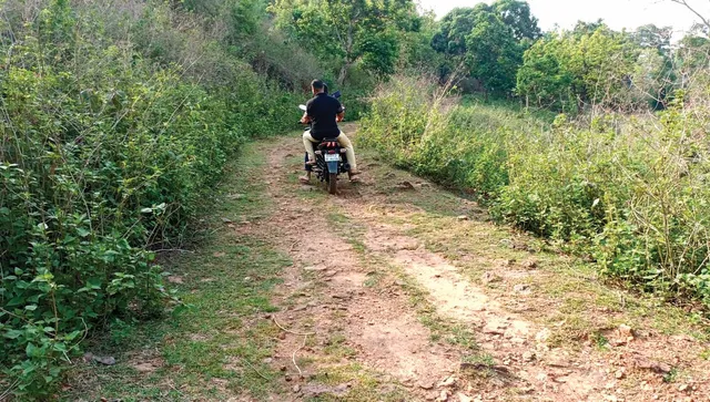 ଜାଟିଗୁଡ଼ା ଗ୍ରାମବାସୀଙ୍କ ଉପରେ ସରକାରଙ୍କ କୃପାଦୃଷ୍ଟି ପଡ଼ିବ କେବେ ? ଏବେବି ପହଞ୍ଚି ପାରନି ମୌଳିକ ସୁବିଧା