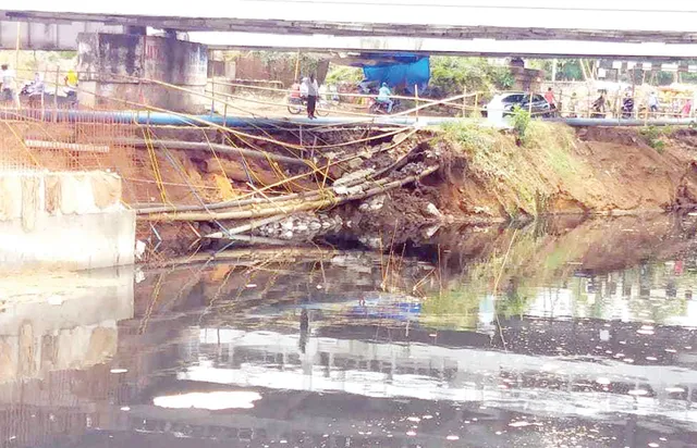 ‘ଅସାନି’ ପାଇଁ କଟାଗଲା ୬ଟି କ୍ରସ୍‌ ବନ୍ଧ; ପୂର୍ତ୍ତବିଭାଗର କାର୍ଯ୍ୟ ବନ୍ଦ