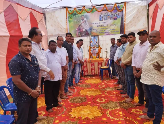 ସାମ୍ବାଦିକ ସ୍ବର୍ଗତ ବିଶ୍ଵଜିତ ବିଶ୍ୱାଳଙ୍କୁ ଶ୍ରଦ୍ଧାଞ୍ଜଳି  