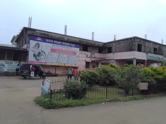 ଖୋର୍ଦ୍ଧା ଜିଲ୍ଲାରେ ପ୍ରତି ୨୧ ହଜାର ଜନସଂଖ୍ୟାରେ ଗୋଟିଏ ସରକାରୀ ଚିକିତ୍ସାଳୟ