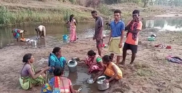 ଅମଳାଭଟ୍ଟା ଗ୍ରାମରେ ଉତ୍କଟ ଜଳ ସଙ୍କଟ, ଗ୍ରାମବାସୀଙ୍କୁ ଚୁଆ ପାଣି ଭରସା