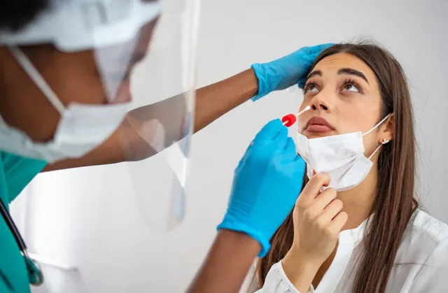 ଗତ ୨୪ ଘଣ୍ଟା ମଧ୍ୟରେ ରାଜ୍ୟରେ ୧୯ କରୋନା ପଜିଟିଭ ଚିହ୍ନଟ, ୬ ଜଣ ୧୮ ବର୍ଷରୁ କମ୍ ବର୍ଗର