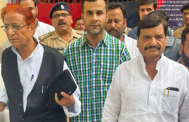 ସମାଜବାଦୀ ପାର୍ଟି ବିଧାୟକ ଦଳ ବୈଠକରେ ଯୋଗ ଦେଲେନି ଆଜମ ଖାନ, ଶିବପାଲ ଯାଦବ