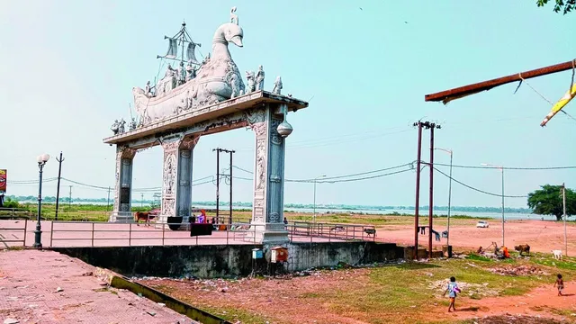 ବାଲିଯାତ୍ରା ଭିତ୍ତିଭୂମି ପ୍ରସ୍ତୁତି ଦୁର୍ନୀତି: ୩୫ ଦିନରେ ପୂର୍ତ୍ତ ବିଭାଗର ୩ ‌ବିଜ୍ଞପ୍ତି