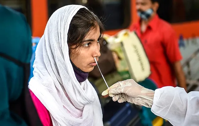 ୨୪ ଘଣ୍ଟାରେ ଦେଶରେ ୩,୫୪୫ କୋଭିଡ୍‌-୧୯ ଆକ୍ରାନ୍ତ; ୨୭ଜଣ ମୃତ