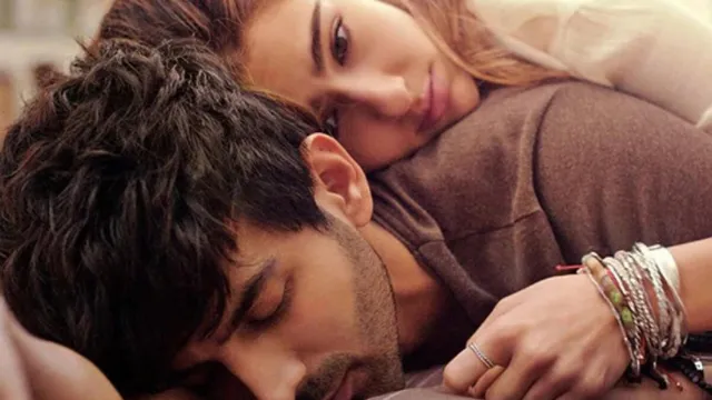 ୨ ବର୍ଷ ପରେ ସାରା-କାର୍ତ୍ତିକଙ୍କୁ ଏକତ୍ର ଦେଖି ଭାବପ୍ରବଣ ହେଲେ ଫ୍ୟାନ୍‌, କହିଲେ ବ୍ରେକ୍‌ଅପ୍‌ ଏକ ଗୁଜବ ଥିଲା