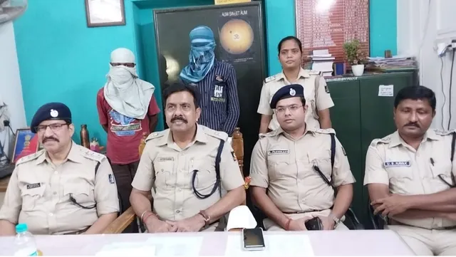 ନିଶା କାରବାରରେ ମାତିଛନ୍ତି ଯୁବଗୋଷ୍ଠୀ: ଭଦ୍ରକରୁ ୨୦ ଗ୍ରାମ୍‌ ବ୍ରାଉନ୍‌ ସୁଗାର ଜବତ, ୨ ଗିରଫ  