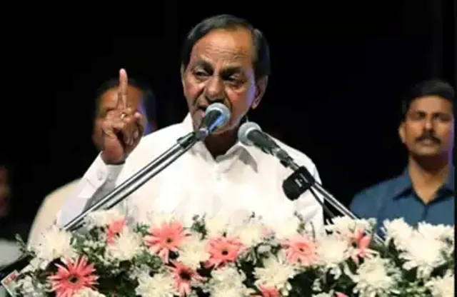 ହାଇଦ୍ରାବାଦରେ ପ୍ରଧାନମନ୍ତ୍ରୀ ନରେନ୍ଦ୍ର ମୋଦୀ; ତାଙ୍କୁ ନ ଭେଟିବା ପାଇଁ ବେଙ୍ଗାଲୁରୁ ବାହାରିଛନ୍ତି ମୁଖ୍ୟମନ୍ତ୍ରୀ କେସିଆର୍‌