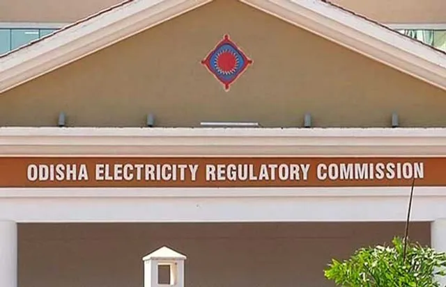 ଉପଭୋକ୍ତାଙ୍କ ସ୍ବାର୍ଥ ବୁଝିବ କିଏ? ଓଇଆରସିରେ ନିଯୁକ୍ତି ପାଇଁ ପାଗ ଭିଡ଼ିଲେ ଭାରପ୍ରାପ୍ତ ଅଧ୍ୟକ୍ଷ