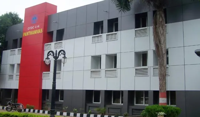 ମିଛ ତେଲ ବିଲ୍‌ ଦେଇଥିବା ଅଭିଯୋଗ: ଓଟିଡିସିର ଦୁଇ କର୍ମଚାରୀ ନିଲମ୍ବିତ