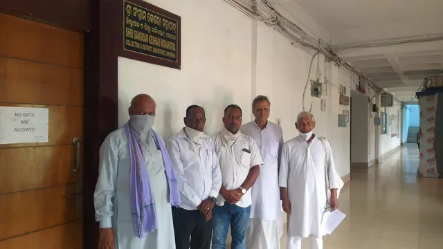 ଜମି ମାଫିଆଙ୍କ କବଳରେ ସରକାରୀ ବିଦ୍ୟାଳୟ ଜମି, ଉଦ୍ଧାର କରିବାକୁ ଦାବି