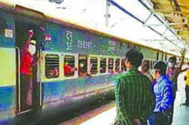 ଆଜିଠାରୁ ଚାଲିବ ଫାଷ୍ଟ୍‌ ପାସେଞ୍ଜର