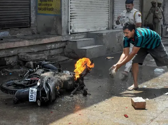 ଥମୁନି ସାମ୍ପ୍ରଦାୟିକ ହିଂସା: ଯୋଧପୁର ସହରରେ ଥିବା ୧୦ଟି ପୁଲିସ ଷ୍ଟେସନରେ କର୍ଫ୍ୟୁ ଲାଗୁ