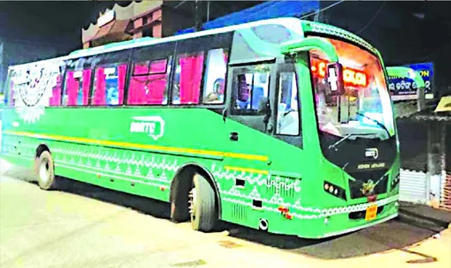 ବିନା ଯାତ୍ରୀରେ ଗଡ଼ୁଛି ଏସି ଡିଲକ୍ସ ବସ୍, କ୍ଷତିରେ ବାଙ୍ଗିରିପୋଷି-ଭୁବନେଶ୍ବର ଓଏସ୍‌ଆର୍‌ଟିସି ବସସେବା