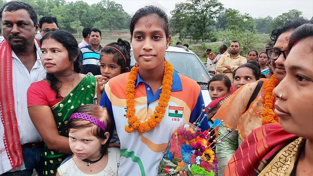 ଜାତୀୟ ଭଲିବଲ୍‌ ଖେଳାଳି ଲାସ୍ୟମୟୀଙ୍କୁ ବିପୁଳ ସମ୍ବର୍ଦ୍ଧନା