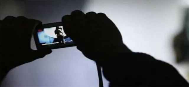 ଯୁବତୀଙ୍କ ଫଟୋ ଭାଇରାଲ କରି ଯୁବକ ଗିରଫ