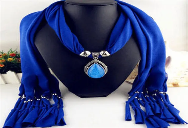 ଜୀବନ ରଙ୍ଗ: ପସନ୍ଦରେ ପେଣ୍ଡେଣ୍ଟ୍‌ ଷ୍ଟୋଲ