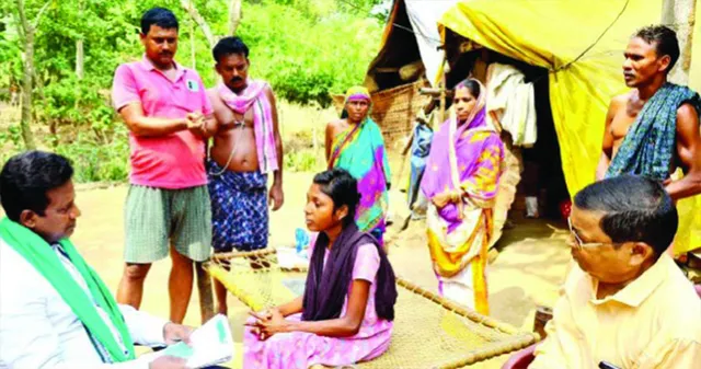 ଝିଅର ଚିକିତ୍ସା ପାଇଁ ବାପାଙ୍କ ଆକୁଳ ନିବେଦନ