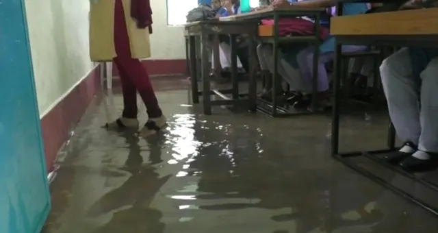 ଅସଂପୂର୍ଣ୍ଣ ରୂପାନ୍ତରିତ ସ୍କୁଲ ଉଦ୍‌ଘାଟିତ; ବାହାର ଚକାଚକ୍‌, ଭିତର ଫମ୍ପା