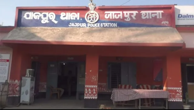 ଘରେ କଳାକନା ବୁଲାଇଲେ ଚୋର: ନେଇଗଲେ ୨ ଲକ୍ଷ ୨୦ ହଜାର, ସୁନାଗହଣା