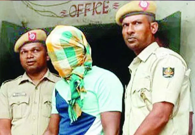 ୧୨ ଲକ୍ଷ ଲୁଟ୍‌ ଘଟଣାରେ ମୁଖ୍ୟ ଅଭିଯୁକ୍ତ ଗିରଫ, ୯ ଲକ୍ଷ ଫେରିପାଇଲେ ଶିକ୍ଷକ