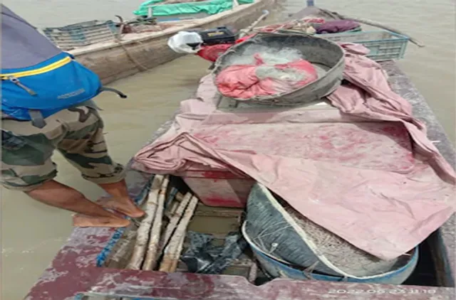 ୩ ପାକିସ୍ତାନୀ ମାଛଧରା ଡଙ୍ଗା ଜବତ କଲେ ବିଏସଏଫ ଜବାନ