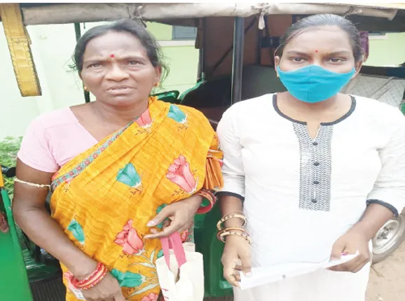 ବିଏସ୍‌କେୱାଇ କାର୍ଡରେ ବନାନ ଭୁଲ୍‌, ଚିକିତ୍ସା ସେବାରୁ ବଞ୍ଚିତ ଦୀପାଞ୍ଜଳି