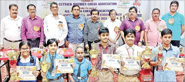 ରାଜ୍ୟ ସ୍କୁଲ୍‌ ଚେସ୍‌ରେ କୌସ୍ତୁଭ, ଜ୍ୟୋତିକା ବିଜେତା