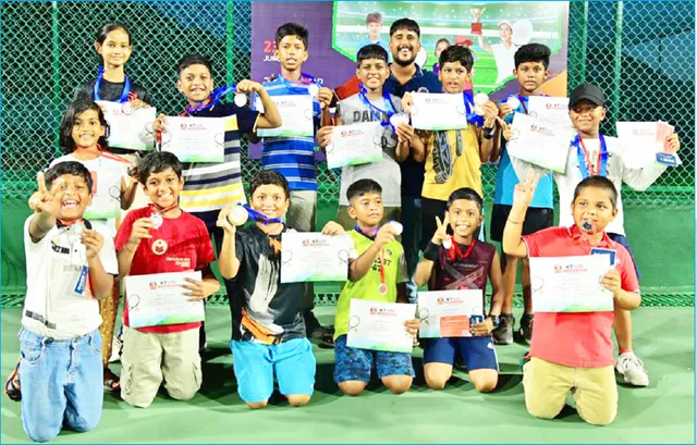 କେଟି ଗ୍ଲୋବାଲ କଷ୍ଟୋମାଇଜ୍ ଟେନିସ୍: ରୌନକ ଦୁଇଟି, ସୁରଜ ଗୋଟିଏ ବର୍ଗରେ ବିଜେତା