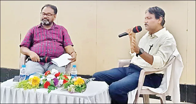 ସାହିତ୍ୟ ସମାଜ ଟ୍ରଷ୍ଟ ପକ୍ଷରୁ ଆଲୋଚନାଚକ୍ର: ସାହିତ୍ୟର ସଂପ୍ରସାରଣ ପାଇଁ ଅନୁବାଦ ଗୁରୁତ୍ବପୂର୍ଣ୍ଣ