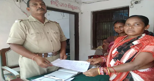 ମଦ ବନ୍ଦ ପାଇଁ ଅଣ୍ଟା ଭିଡ଼ିଲେ ବହୁବସା ଗ୍ରାମବାସୀ