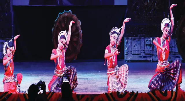 ୩୬ତମ ଦେବସ୍ମୃତି ସମାରୋହ: ଝୁମେଇଲା ଓଡ଼ିଶୀ ଛନ୍ଦର ଝଙ୍କାର