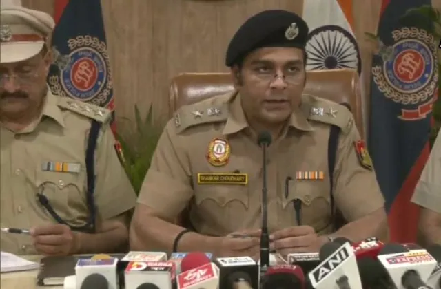 ମହିଳାଙ୍କ ସହ ଅସଦାଚରଣ ଅଭିଯୋଗ ପରେ ପଦରୁ ହଟିଲେ ଦ୍ଵାରକା ଡିସିପି