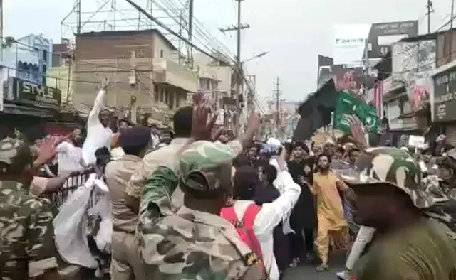 ଦଙ୍ଗାକାରୀମାନେ ପୁଲିସ ଉପରେ ଆକ୍ରମଣ କରିପାରନ୍ତି, ସତର୍କତା ଜାରି କଲା ଗୃହ ମନ୍ତ୍ରାଳୟ