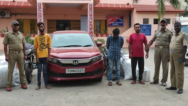 ମାଲକାନଗିରିରୁ ତେଲେଙ୍ଗାନା ଚାଲାଣ ବେଳେ ୯୪୦ କିଲୋ ଗଂଜେଇ ଜବତ, ୩ ଗିରଫ