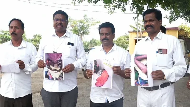 ଆରଏସସି-୧୩ରେ ପୁଲିସର ବର୍ବରତା ଘଟଣା, କଂଗ୍ରେସର ସତ୍ୟ ଅନୁସନ୍ଧାନକାରୀ ଟିମ ଗ୍ରାମରେ ପହଞ୍ଚି ତଦନ୍ତ କଲା