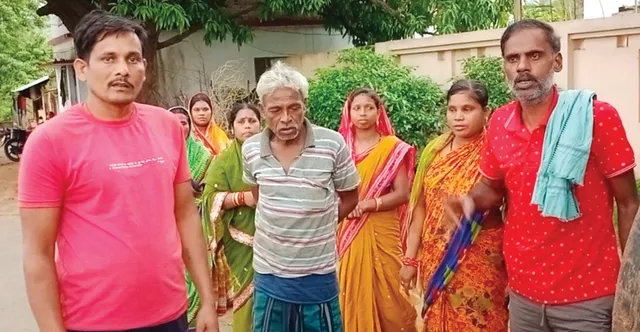 ଗିରଫ ତିନି ହାତୀ ଶିକାରୀଙ୍କ ଅଭିଯୋଗ, ମାଡ଼ ମାରି ଦୋଷ ସ୍ବୀକାର କରିବାକୁ ବାଧ୍ୟ କରାଯାଇଛି