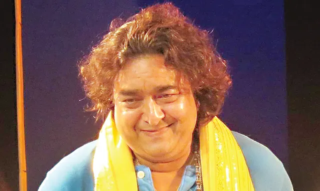 ଅଫେରା ରାଇଜରେ ଓଡ଼ିଆ ଚଳଚ୍ଚିତ୍ର ଜଗତ ଓ ଅପେରା ମଞ୍ଚର ଲୋକପ୍ରିୟ ଅଭି‌ନେତା ରାଇମୋହନ