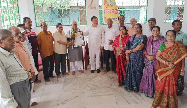 ରଜ ଉପଲକ୍ଷେ ସାହିତ୍ୟ ଆଲୋଚନା ଓ ସମ୍ବର୍ଦ୍ଧନା 