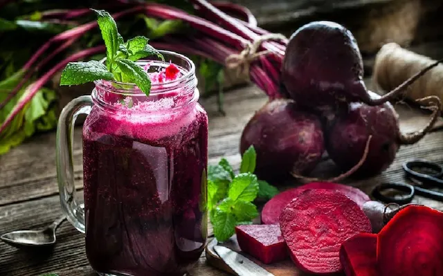 ବିଟ୍‌ରେ ରହିଛି ଅନେକ ଉପକାରୀ ଗୁଣ, ଦୈନିକ ବିଟ୍‌ ଜୁସ୍‌ ପିଇଲେ ହେବ ନାହିଁ ଏହି ସାଂଘାତିକ ରୋଗ