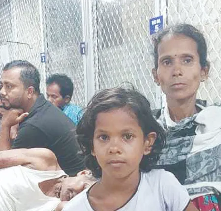 ୧୪ ବର୍ଷର ବାଳକ କାନ୍ଧରେ ପରିବାର ବୋଝ, ବାପା ଚାଲିଗଲେ, ମା’ଙ୍କୁ କିଡ୍‌ନି ରୋଗ