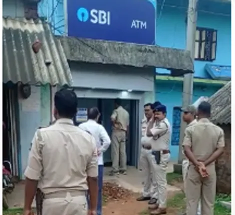 ବାଲେଶ୍ୱର: ଏଟିଏମ ମେସିନ ଭାଙ୍ଗି ଟଙ୍କା ଲୁଟ୍