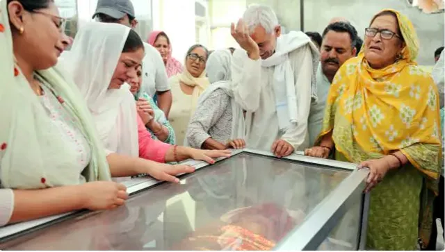 ଜମ୍ମୁକଶ୍ମୀର ସ୍ଥିତିକୁ ନେଇ ଗୁରୁତ୍ୱପୂର୍ଣ୍ଣ ବୈଠକ ଡାକିଲେ ଶାହା, ପ୍ରସ୍ତୁତ କରାଯିବ ସ୍ୱତନ୍ତ୍ର ରଣନୀତି