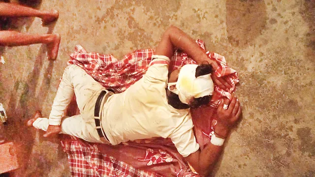 ୨ ବସ୍ତି ମଧ୍ୟରେ ରକ୍ତାକ୍ତ ସଂଘର୍ଷ; ଖଣ୍ଡା, ଭୁଜାଲି ଆକ୍ରମଣରେ ୧୦ ଗୁରୁତର