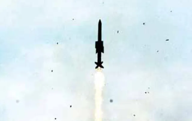 ଯୁଦ୍ଧ ଜାହାଜରୁ ‘ଭିଏଲ୍‌ଏସ୍‌ଆର୍‌-ସାମ୍‌’ର ପରୀକ୍ଷଣ, ଆକାଶମାର୍ଗରୁ ଆସୁଥିବା ଯୁଦ୍ଧା‌ସ୍ତ୍ରକୁ ଧ୍ବଂସ କରିଦେବ