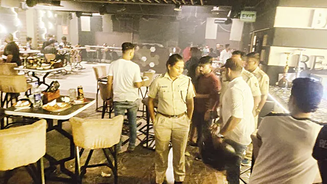 ବାର୍‌ ଓ ନାଇଟ୍‌-କ୍ଲବରେ ରାତିଅଧିଆ ଚଢ଼ଉ, ୨ ନାଇଟ୍‌ କ୍ଲବ ବିରୋଧରେ ପଦକ୍ଷେପ ନେବାକୁ ଚିଠି