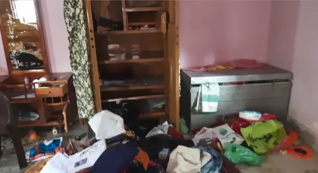 ଛାତ ଉପରେ ଶୋଇଥିଲେ, ଚୋର ଘରେ ପଶି ଲୁଟିନେଲେ 