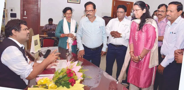 ସିଏମ୍‌ସି କମିସନର୍‌ ଭାବେ ଦାୟିତ୍ବ ନେଲେ ନିଖିଲ୍‌ ପୱନ୍‌ କଲ୍ୟାଣ